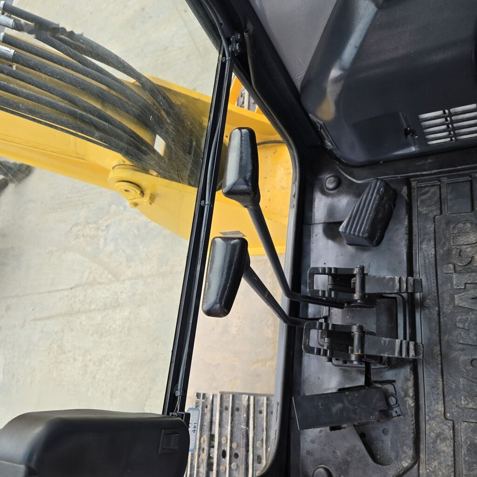 Komatsu PC56 - Mini excavator: picture 1 Komatsu PC56 - Mini excavator: picture 1