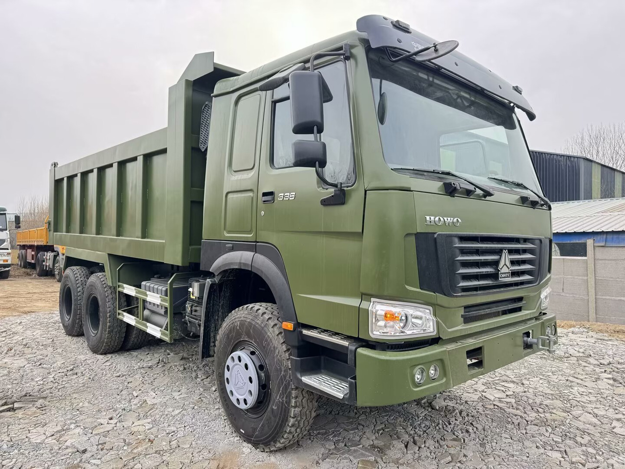 SINOTRUK HOWO 6x4 - Tipper: picture 4 SINOTRUK HOWO 6x4 - Tipper: picture 4