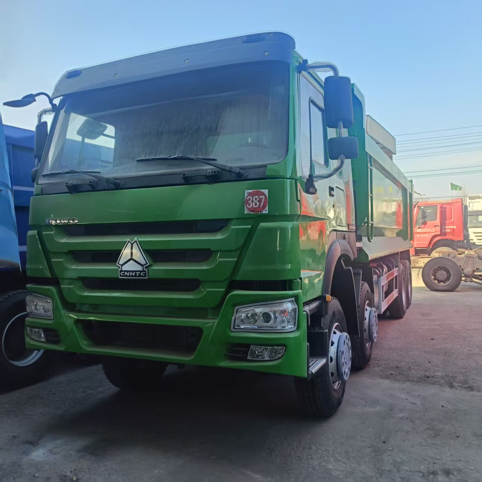Box truck SINOTRUK HOWO: picture 9