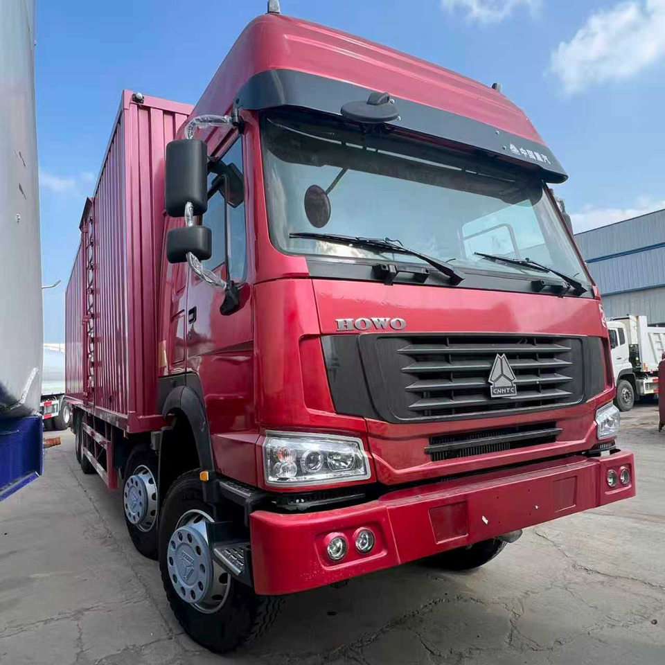 SINOTRUK HOWO on lease SINOTRUK HOWO: picture 9