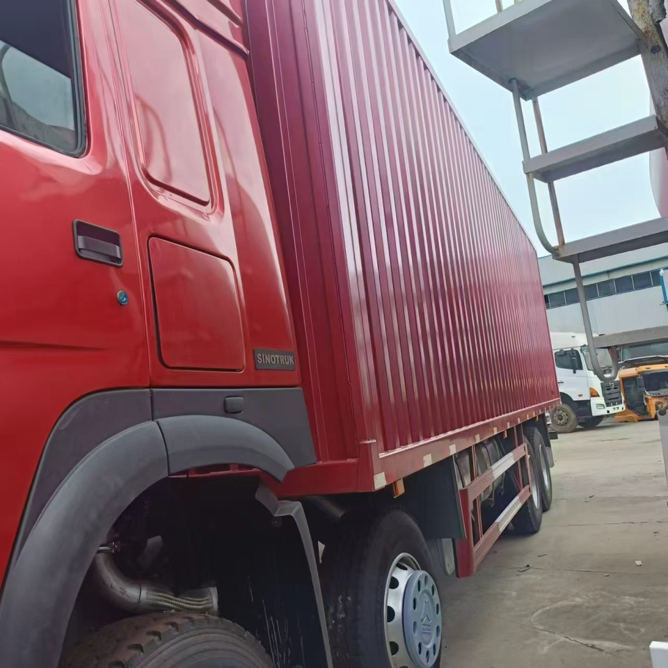 SINOTRUK HOWO on lease SINOTRUK HOWO: picture 7