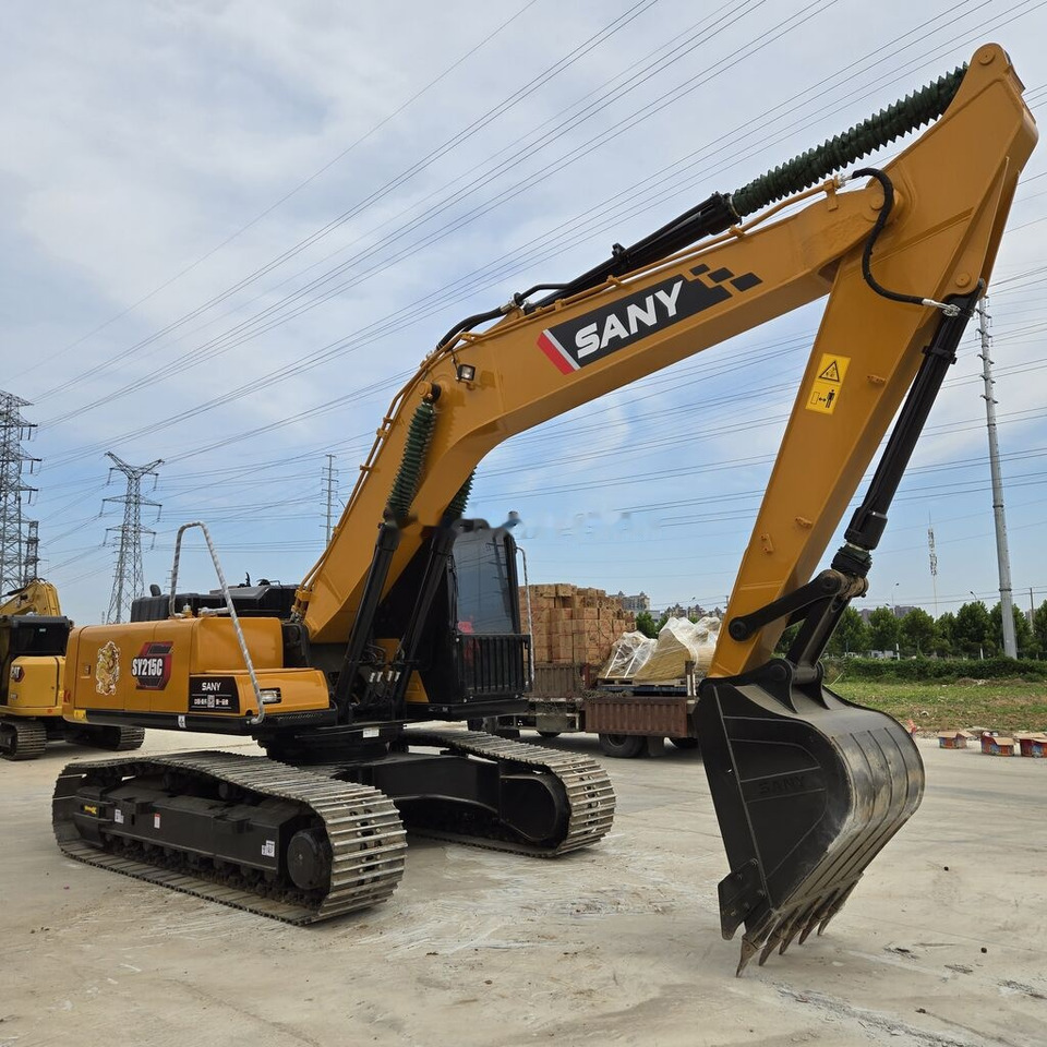Sany SY215C - Crawler excavator: picture 4 Sany SY215C - Crawler excavator: picture 4