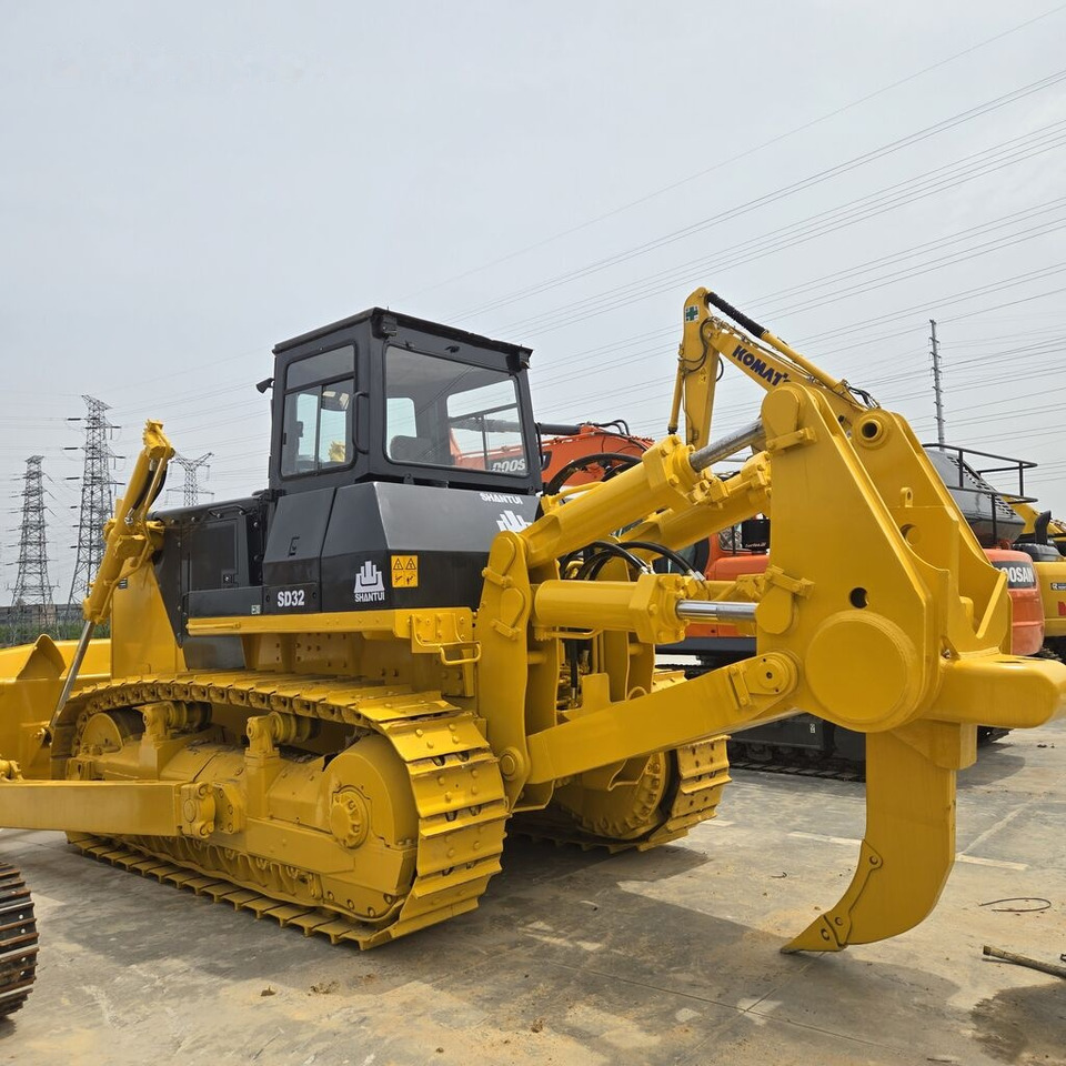 Shantui SD32 - Bulldozer: picture 3 Shantui SD32 - Bulldozer: picture 3