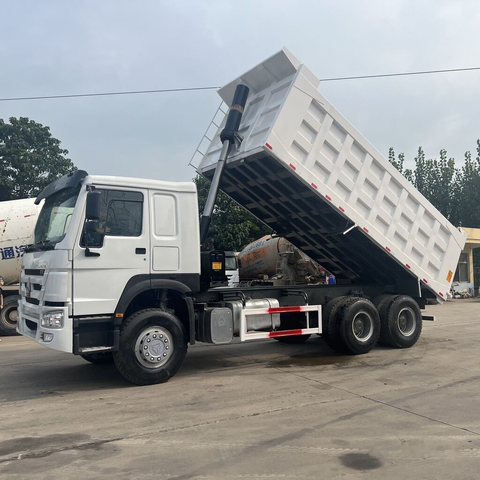 Sinotruk Howo - Tipper: picture 5 Sinotruk Howo - Tipper: picture 5