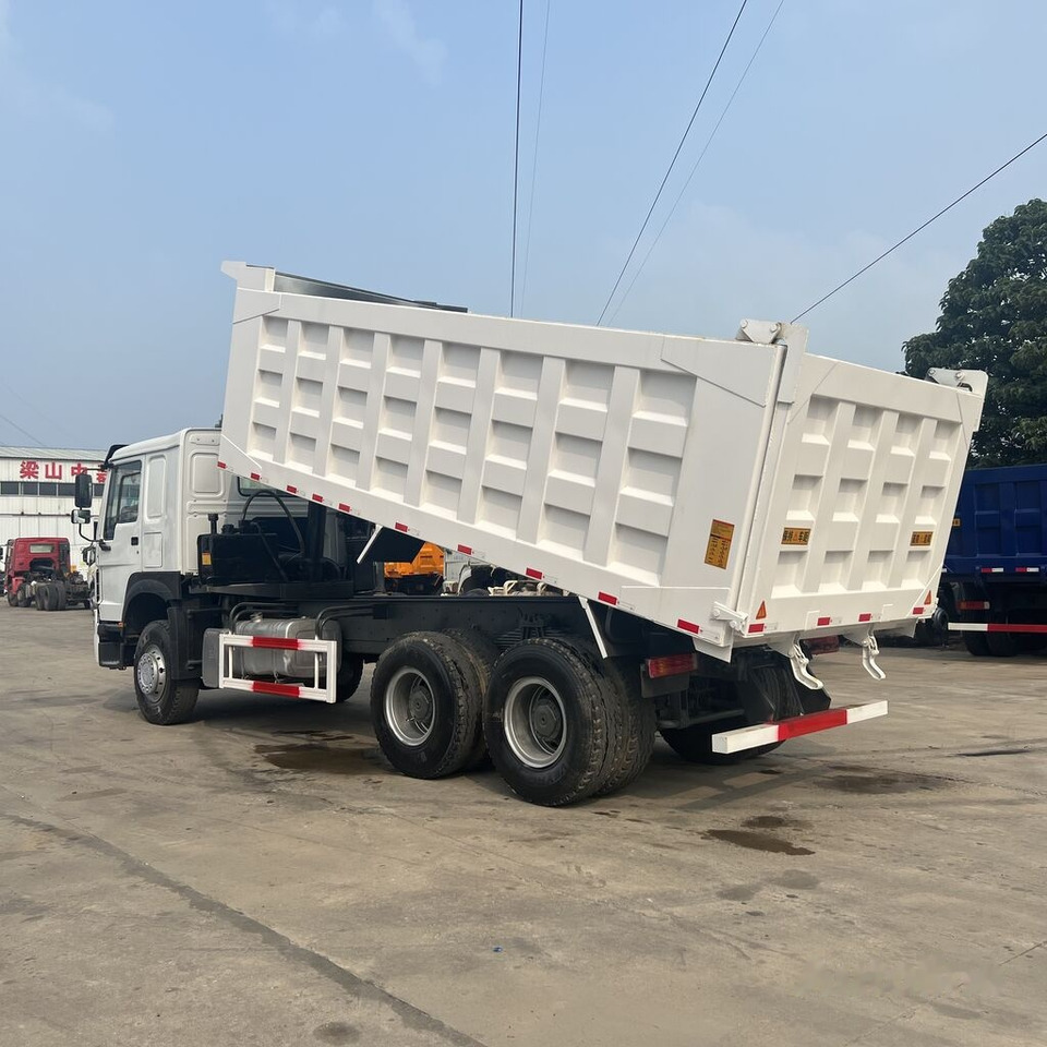 Sinotruk Howo - Tipper: picture 2 Sinotruk Howo - Tipper: picture 2