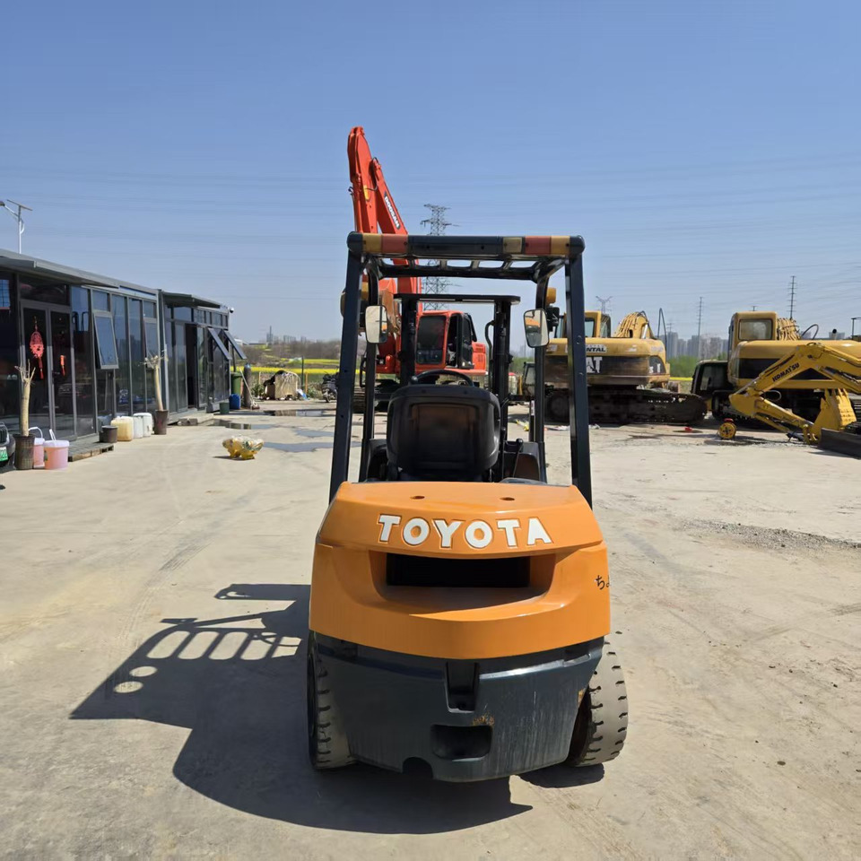 Toyota FD30 - Diesel forklift: picture 5 Toyota FD30 - Diesel forklift: picture 5