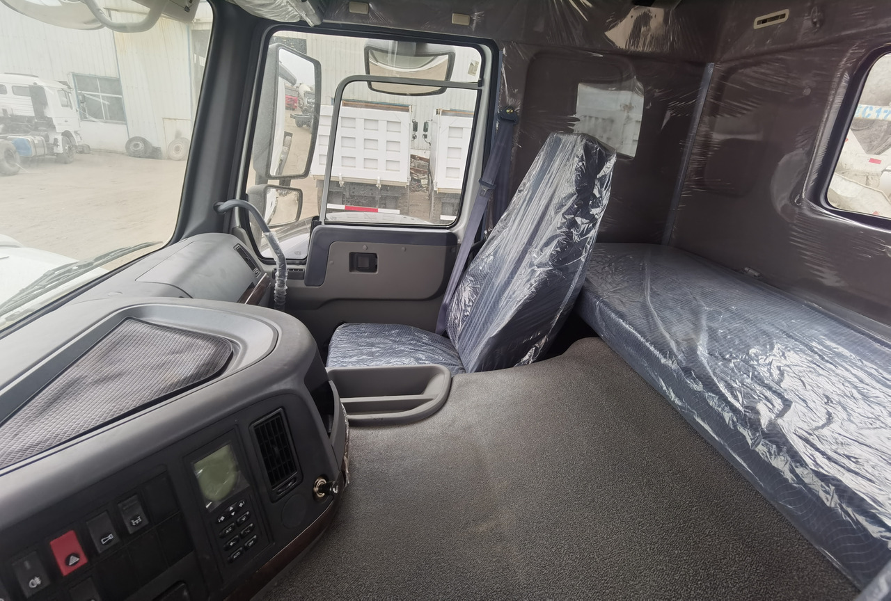 Tractor unit SINOTRUK Howo trailer head: picture 8