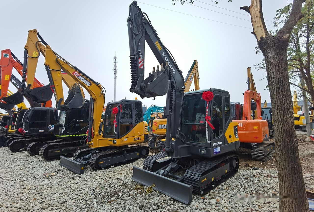 Volvo EC60D - Mini excavator: picture 3 Volvo EC60D - Mini excavator: picture 3