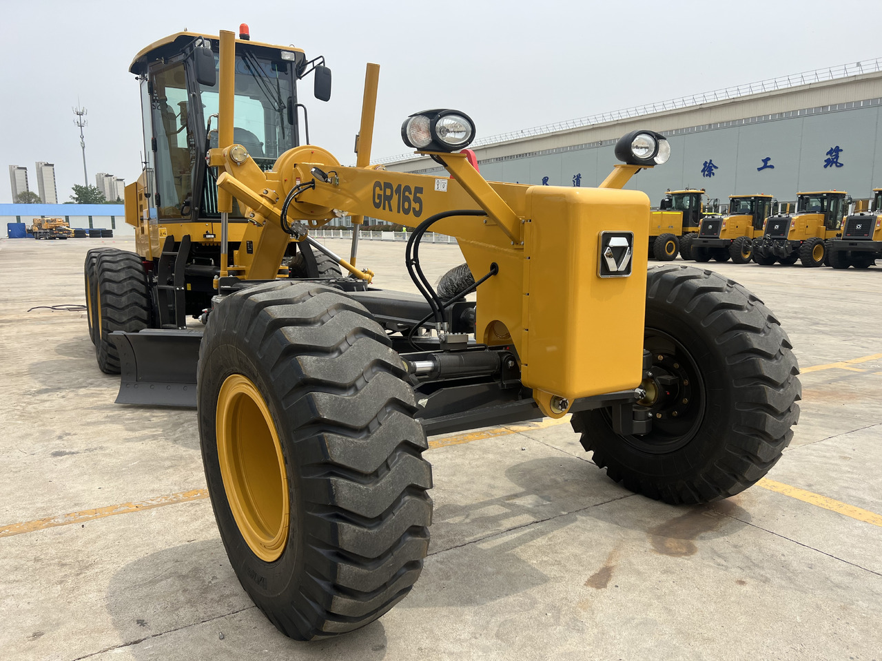XCMG GR165 - Grader: picture 5 XCMG GR165 - Grader: picture 5