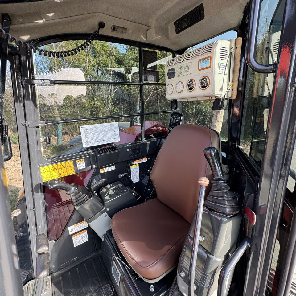 Yanmar Vio80 - Crawler excavator: picture 3 Yanmar Vio80 - Crawler excavator: picture 3