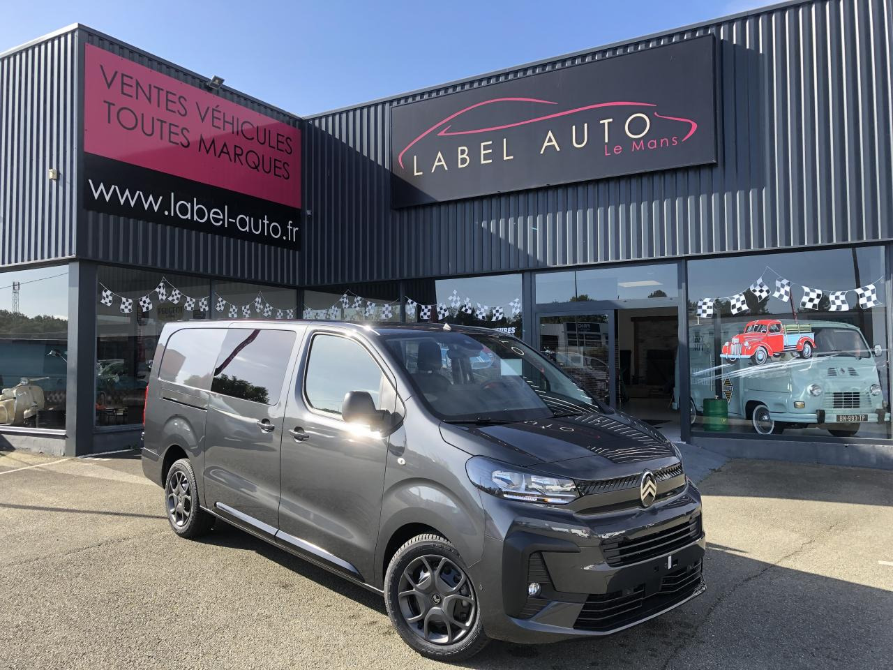 CITROEN Jumpy XL 2.0 BlueHDi - 180 S&S - BV EAT8 III CABINE APPROFONDIE Cabine approfondie Fixe PHASE 2 - Panel van: picture 1 CITROEN Jumpy XL 2.0 BlueHDi - 180 S&S - BV EAT8 III CABINE APPROFONDIE Cabine approfondie Fixe PHASE 2 - Panel van: picture 1