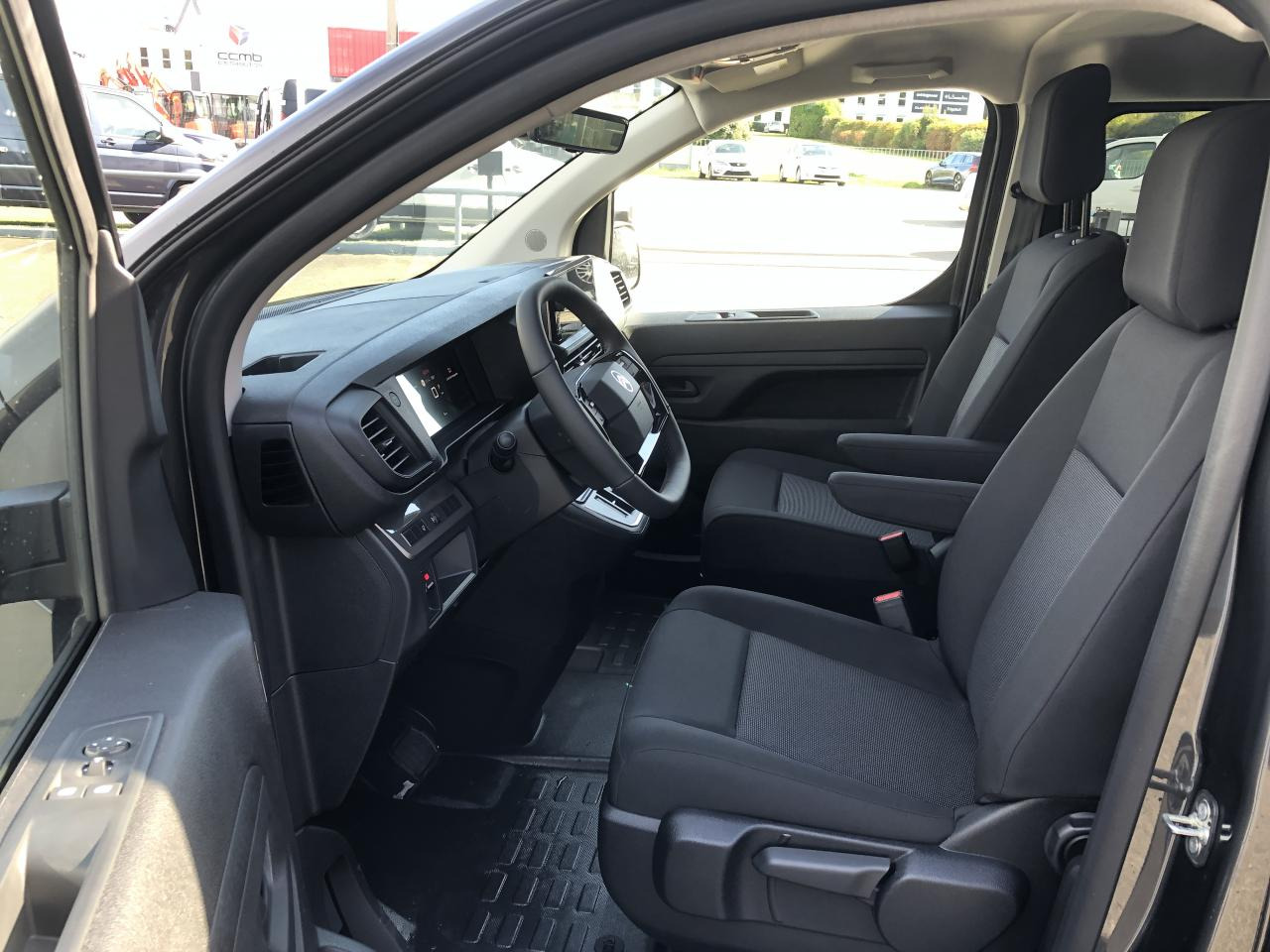 CITROEN Jumpy XL 2.0 BlueHDi - 180 S&S - BV EAT8 III CABINE APPROFONDIE Cabine approfondie Fixe PHASE 2 - Panel van: picture 5 CITROEN Jumpy XL 2.0 BlueHDi - 180 S&S - BV EAT8 III CABINE APPROFONDIE Cabine approfondie Fixe PHASE 2 - Panel van: picture 5