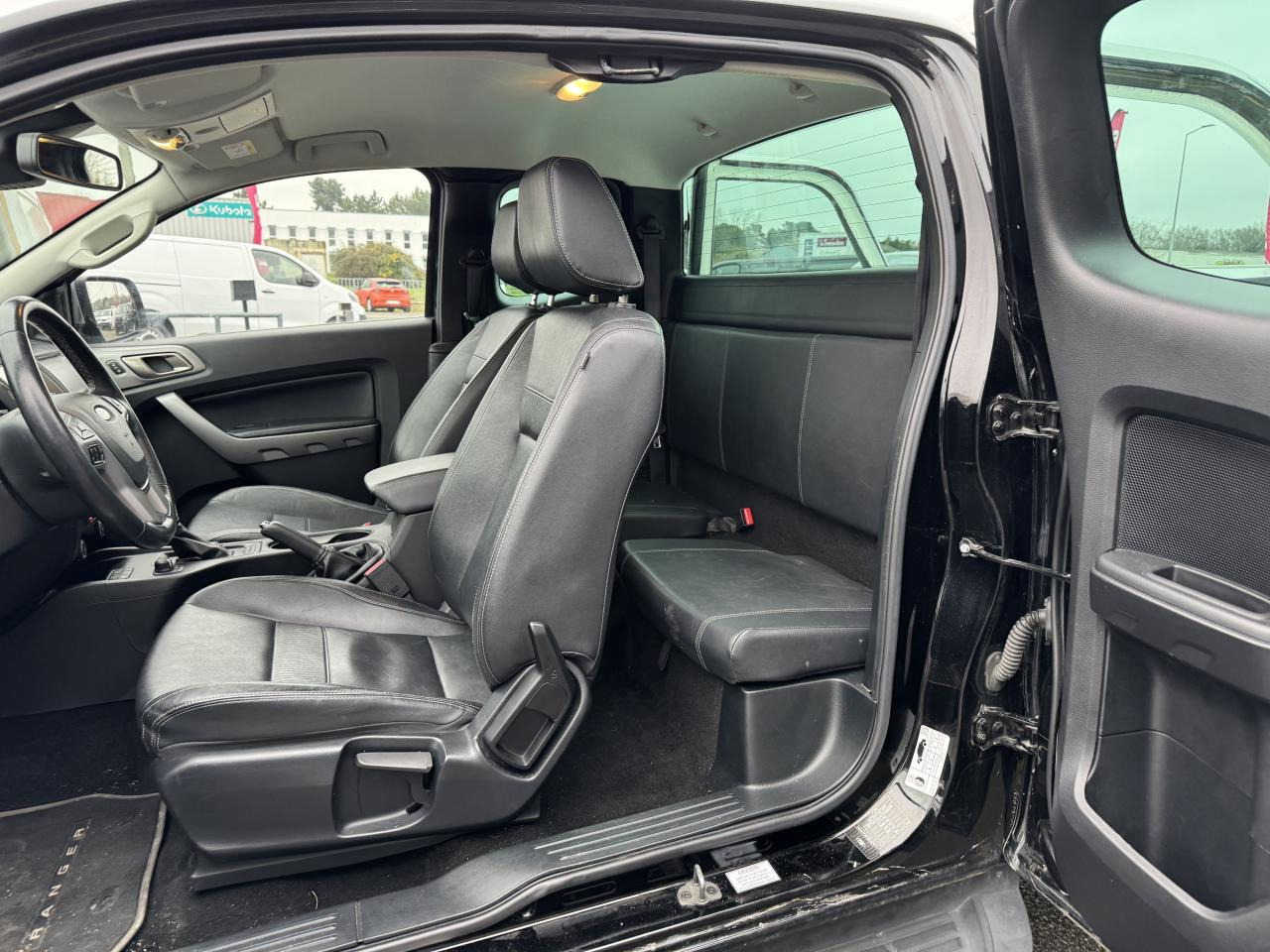 FORD RANGER 2.0 ECOBLUE 170CH SUPER CABINE XLT - Pickup truck: picture 4 FORD RANGER 2.0 ECOBLUE 170CH SUPER CABINE XLT - Pickup truck: picture 4