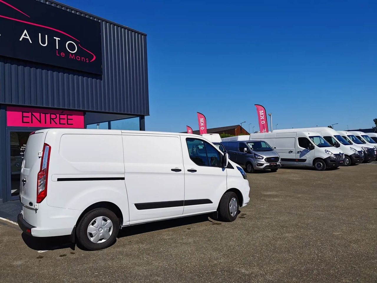 Ford Transit Custom 280 L1H1 2.0 ECOBLUE 130 S&S TREND BUSINESS BVA6 - Panel van: picture 5 Ford Transit Custom 280 L1H1 2.0 ECOBLUE 130 S&S TREND BUSINESS BVA6 - Panel van: picture 5