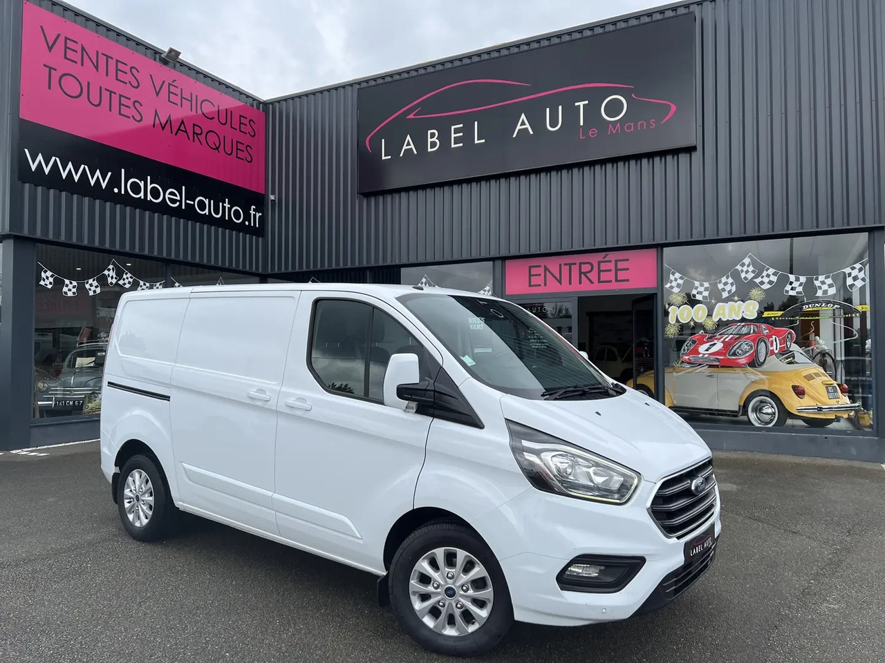 Ford Transit Custom 300 L1H1 2.0 ECOBLUE 130 S&S LIMITED BVA6 - Panel van: picture 1 Ford Transit Custom 300 L1H1 2.0 ECOBLUE 130 S&S LIMITED BVA6 - Panel van: picture 1