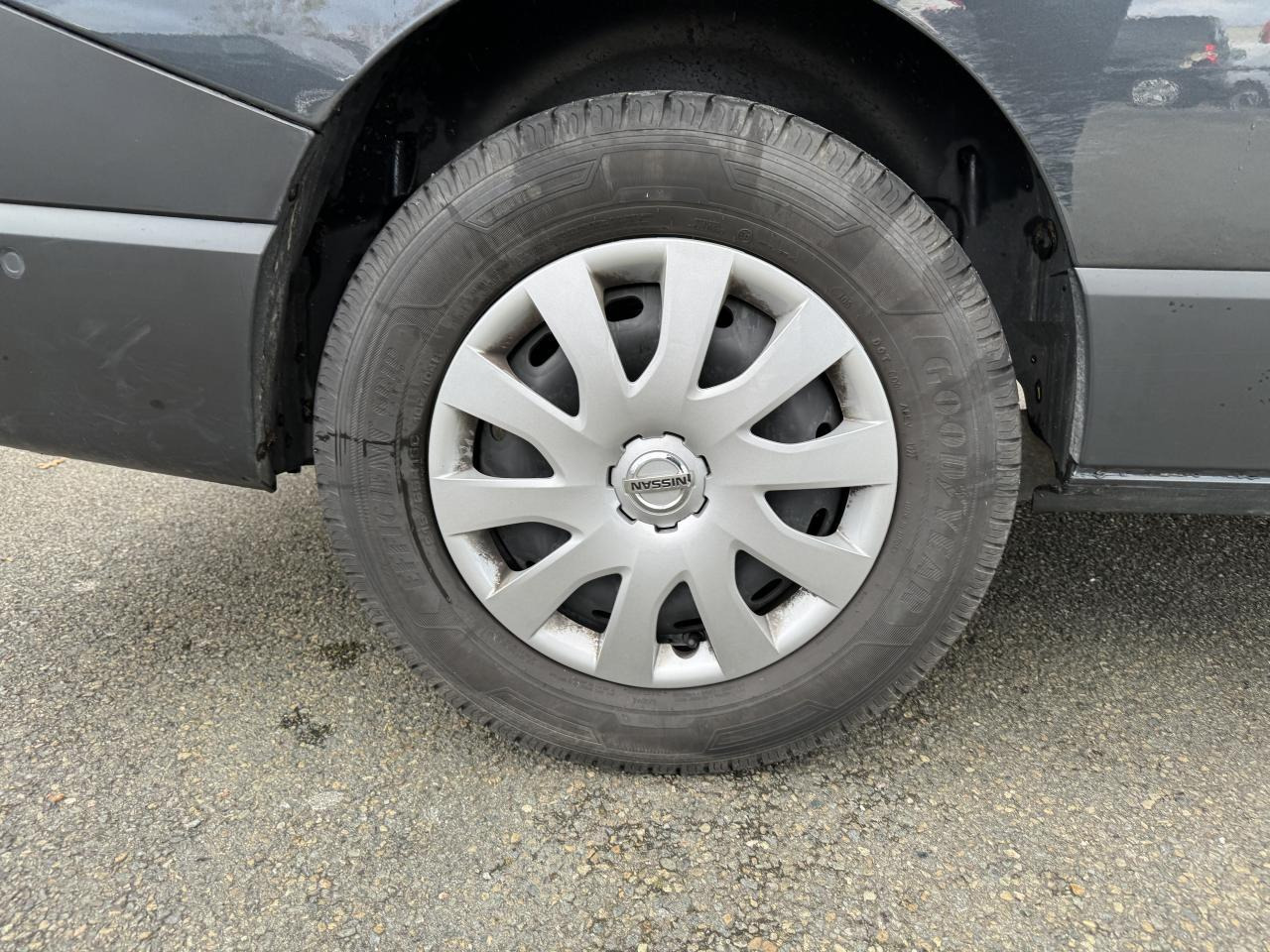 Car Nissan NV300 N-Connecta 3.0t L2H1 2.0 dCi - 150 - Stop/Start COMBI Combi L2H1 PHASE 2: picture 11