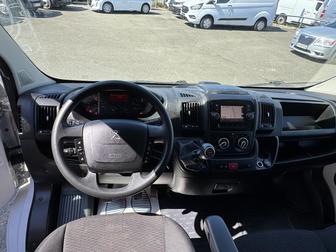 Peugeot Boxer L3H2 3.5 140CH BLUEHDI S&S PACK ASPHALT CONNECT - Panel van: picture 3 Peugeot Boxer L3H2 3.5 140CH BLUEHDI S&S PACK ASPHALT CONNECT - Panel van: picture 3
