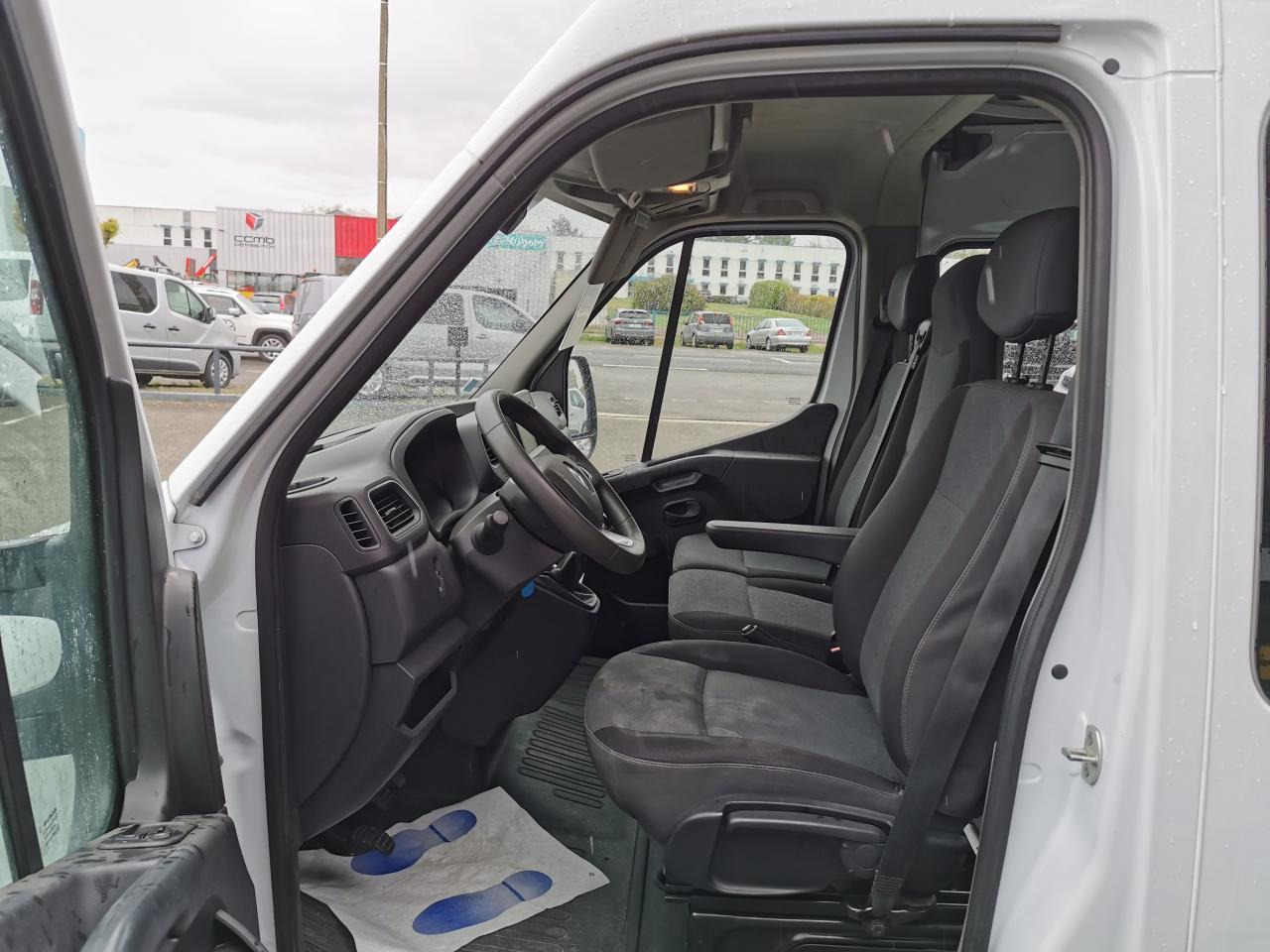 RENAULT Master Grand Confort F3500 L2H2 2.3 Blue dCi - 150 Euro 6e III CABINE APPROFONDIE Cabine approfondi - Panel van: picture 5 RENAULT Master Grand Confort F3500 L2H2 2.3 Blue dCi - 150 Euro 6e III CABINE APPROFONDIE Cabine approfondi - Panel van: picture 5