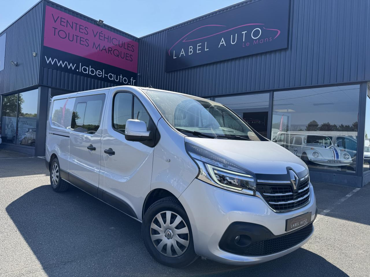 Renault Trafic L2H1 2.0 DCI 145CH CABINE APPROFONDIE 6 PLACES CONFORT EDC - Combi van: picture 2 Renault Trafic L2H1 2.0 DCI 145CH CABINE APPROFONDIE 6 PLACES CONFORT EDC - Combi van: picture 2