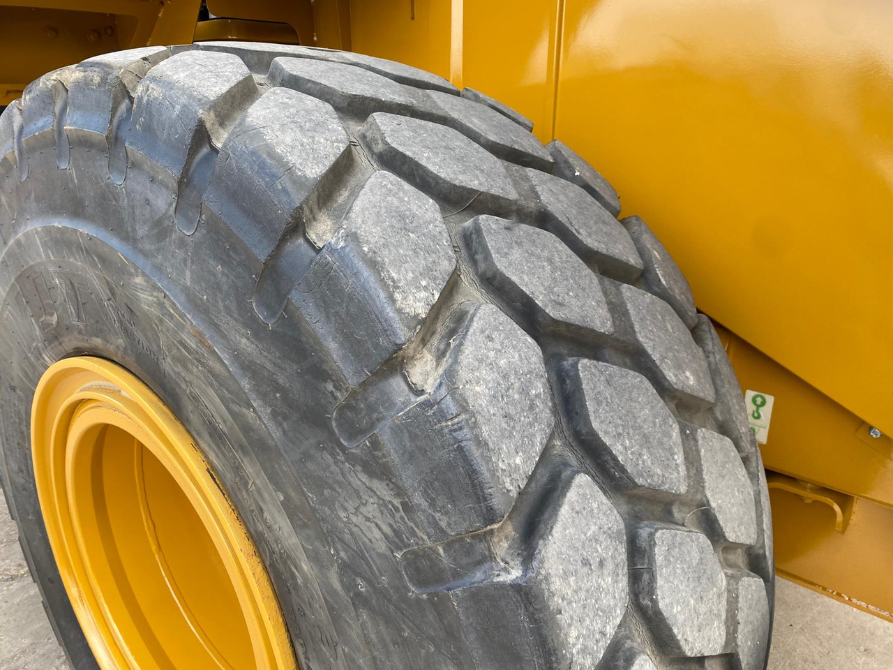 Wheel loader CATERPILLAR 950 M: picture 25