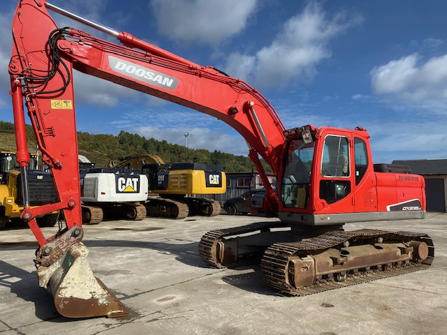 DOO DX 235 NLC - Construction machinery: picture 4 DOO DX 235 NLC - Construction machinery: picture 4