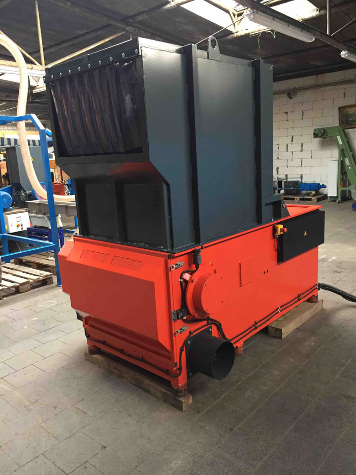 Industrial waste shredder WEIMA - SCHNEIDMÜHLE MIT HYDRAULIKSCHIEBER: picture 8