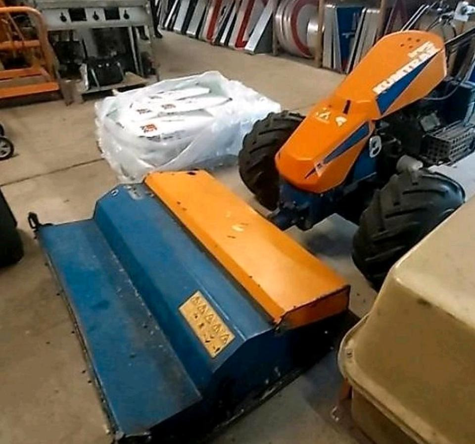 Irus SMG Motormäher Motormulcher Komtrac Böschungsmäher Böschungsmulcher Hangmäher Rasenmäher - Garden mower: picture 4 Irus SMG Motormäher Motormulcher Komtrac Böschungsmäher Böschungsmulcher Hangmäher Rasenmäher - Garden mower: picture 4