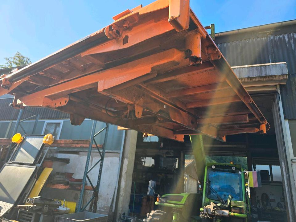 Flatbed body Lidner Unitrac 102 122 95 Pritsche Kipperspinne Kipperpritsche Kipperrahmen: picture 9 Flatbed body Lidner Unitrac 102 122 95 Pritsche Kipperspinne Kipperpritsche Kipperrahmen: picture 9