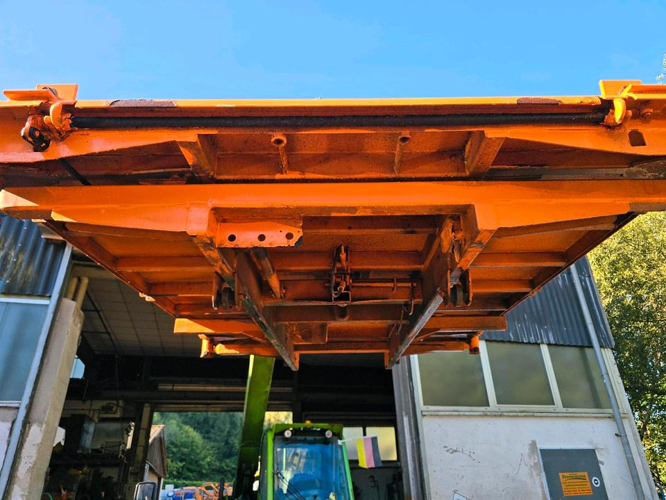 Flatbed body Lidner Unitrac 102 122 95 Pritsche Kipperspinne Kipperpritsche Kipperrahmen: picture 8 Flatbed body Lidner Unitrac 102 122 95 Pritsche Kipperspinne Kipperpritsche Kipperrahmen: picture 8