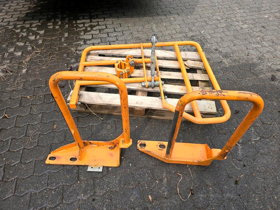 Mulag Seitenanfahrschutz Lampenbügel für Unimog U 300 400 500 UGE UGN 405/12 405/10 Böschungsmäher Böschungsmulcher MHU 800 ME 700 Stoßstange Lampenschutzbügel - Body and exterior for Municipal/ Special vehicle: picture 3 Mulag Seitenanfahrschutz Lampenbügel für Unimog U 300 400 500 UGE UGN 405/12 405/10 Böschungsmäher Böschungsmulcher MHU 800 ME 700 Stoßstange Lampenschutzbügel - Body and exterior for Municipal/ Special vehicle: picture 3