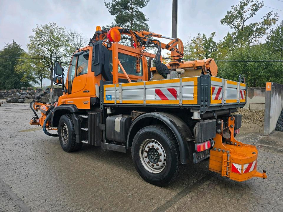 Unimog U423 NKS-Z-UGE-43 Mercedes-Benz 405/10 405/12 UGE Mercedes-Benz U 318 323 327 423 427 429 430 EasyDrive Variopilot - Municipal/ Special vehicle: picture 3 Unimog U423 NKS-Z-UGE-43 Mercedes-Benz 405/10 405/12 UGE Mercedes-Benz U 318 323 327 423 427 429 430 EasyDrive Variopilot - Municipal/ Special vehicle: picture 3