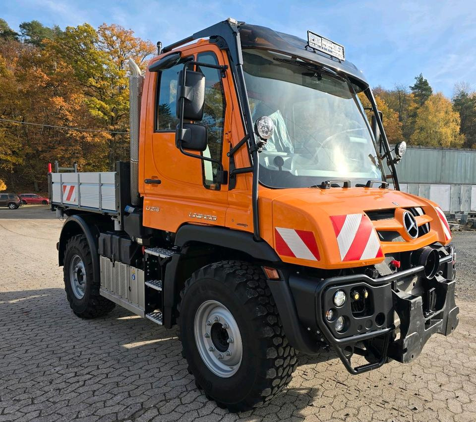 NEUFAHRZEUG Unimog U219 EAS NKS-Z-UGE-43 Mercedes-Benz 405/10 405/12 UGE Mercedes-Benz U 318 323 327 423 427 429 430 EasyDrive - Snow removal vehicle: picture 2 NEUFAHRZEUG Unimog U219 EAS NKS-Z-UGE-43 Mercedes-Benz 405/10 405/12 UGE Mercedes-Benz U 318 323 327 423 427 429 430 EasyDrive - Snow removal vehicle: picture 2