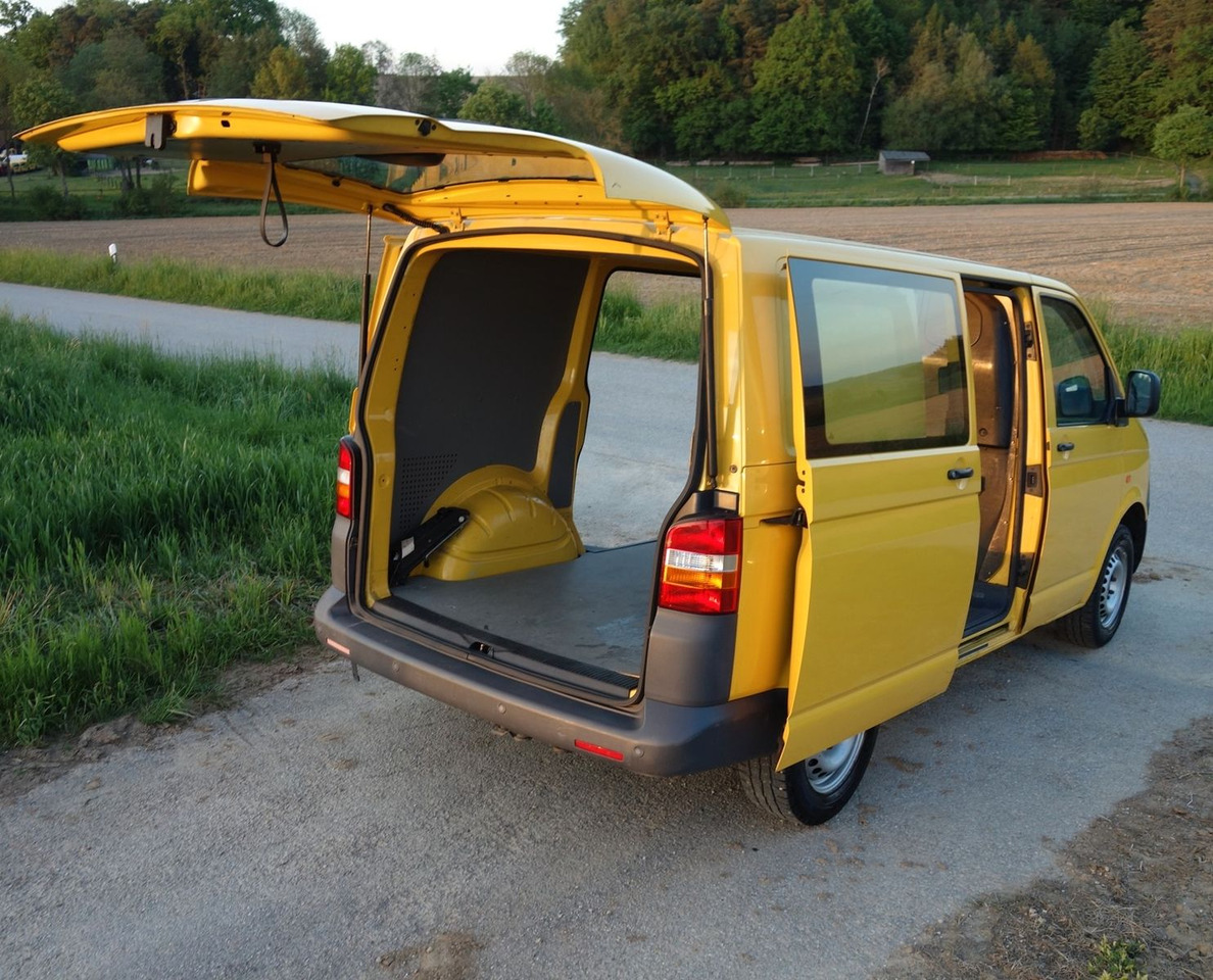 Volkswagen T5 1.9 TDI Transporter 2xSchiebetüre 1.Hand - Passenger van: picture 5 Volkswagen T5 1.9 TDI Transporter 2xSchiebetüre 1.Hand - Passenger van: picture 5