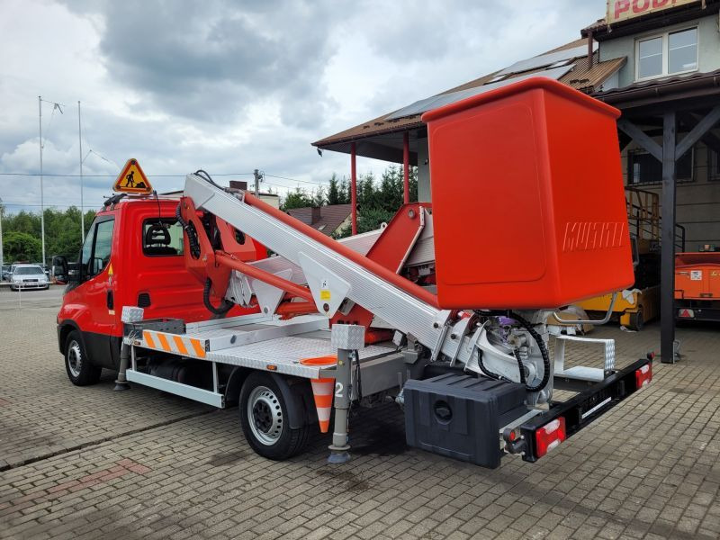 Iveco Daily 35S11 podnośnik koszowy 20 m Multitel MX200 - Truck mounted aerial platform: picture 5 Iveco Daily 35S11 podnośnik koszowy 20 m Multitel MX200 - Truck mounted aerial platform: picture 5