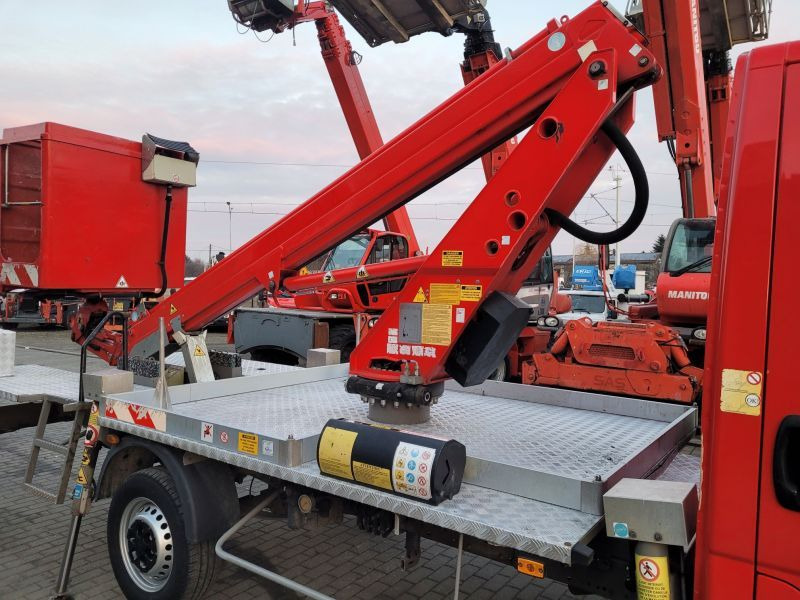 Iveco Daily 35S12 podnośnik koszowy 16 m GSR E169TR - Truck mounted aerial platform: picture 4 Iveco Daily 35S12 podnośnik koszowy 16 m GSR E169TR - Truck mounted aerial platform: picture 4