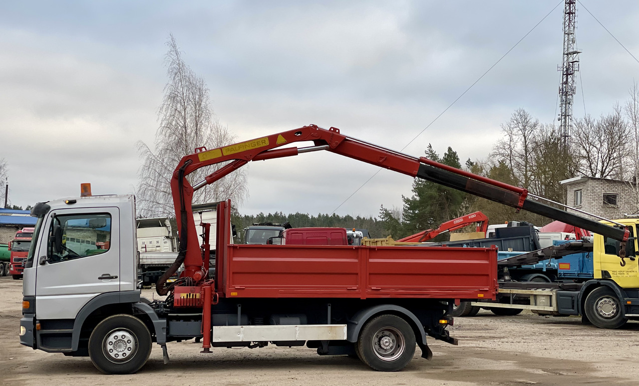 MERCEDES-BENZ ATEGO - Crane truck: picture 4 MERCEDES-BENZ ATEGO - Crane truck: picture 4