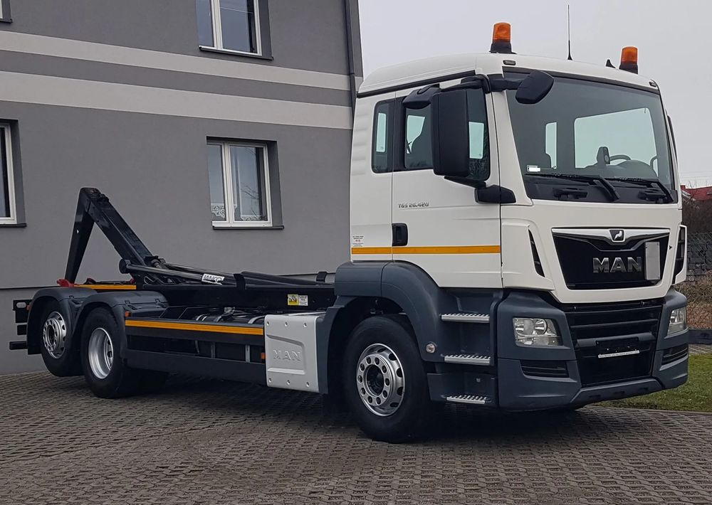 MAN TGS 26.420 E6 HAKOWIEC HS20 6x2 3-OSIE - Hook lift truck: picture 5 MAN TGS 26.420 E6 HAKOWIEC HS20 6x2 3-OSIE - Hook lift truck: picture 5