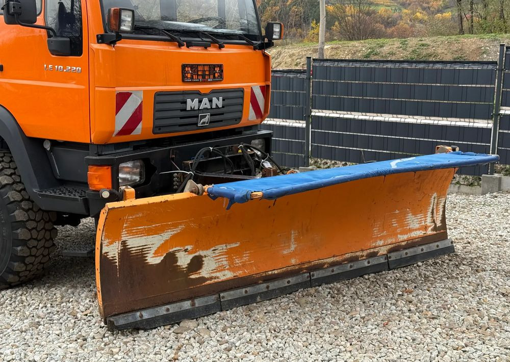 MAN * MAN 10-220 * Pług * Kiper Wywrotka Meiller * 4x4 * Zimowe Utrzymanie * Unimog * on lease MAN * MAN 10-220 * Pług * Kiper Wywrotka Meiller * 4x4 * Zimowe Utrzymanie * Unimog *: picture 20 MAN * MAN 10-220 * Pług * Kiper Wywrotka Meiller * 4x4 * Zimowe Utrzymanie * Unimog * on lease MAN * MAN 10-220 * Pług * Kiper Wywrotka Meiller * 4x4 * Zimowe Utrzymanie * Unimog *: picture 20