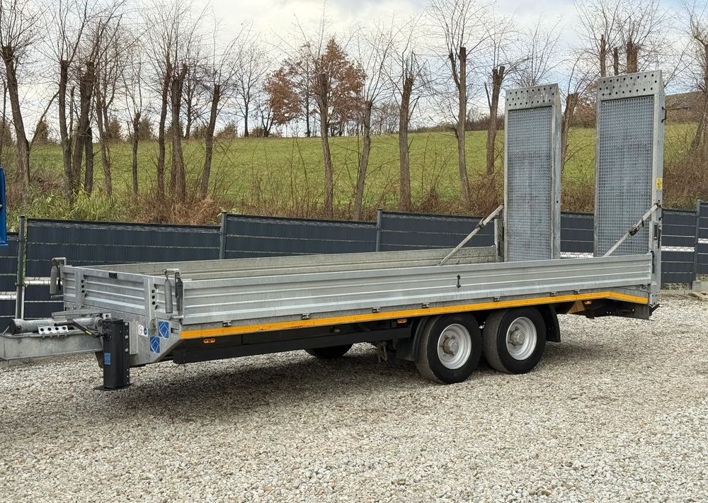 Schwarzmuller * Przyczepa do Przewozu Maszyn Koparek * Schwarzmuller Moslein * Najazdy * Jak NOWA - Low loader trailer: picture 1 Schwarzmuller * Przyczepa do Przewozu Maszyn Koparek * Schwarzmuller Moslein * Najazdy * Jak NOWA - Low loader trailer: picture 1