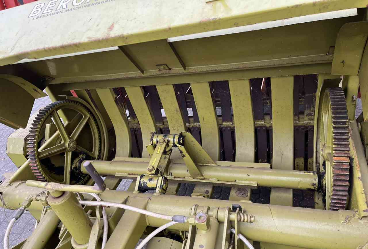 Bergmann Opraapwagen, ladewagen, weidebouwmachines - Self-loading wagon: picture 5 Bergmann Opraapwagen, ladewagen, weidebouwmachines - Self-loading wagon: picture 5