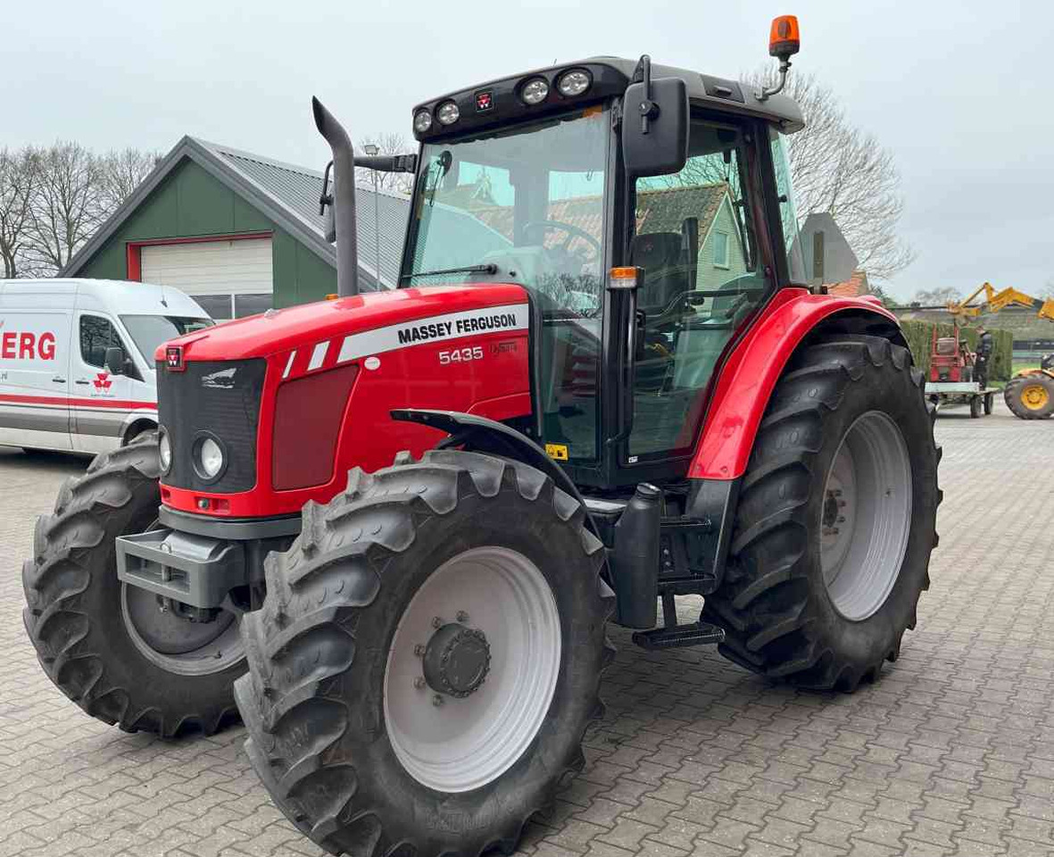 Massey Ferguson 5435 Dyna-4 1900 Draaiuren! Tractoren - Farm tractor: picture 3 Massey Ferguson 5435 Dyna-4 1900 Draaiuren! Tractoren - Farm tractor: picture 3