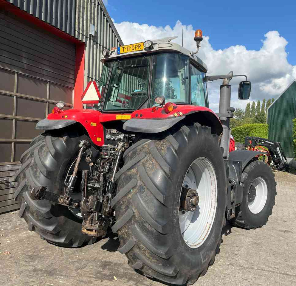 Massey Ferguson 8470 Dyna-VT Tractoren - Farm tractor: picture 4 Massey Ferguson 8470 Dyna-VT Tractoren - Farm tractor: picture 4