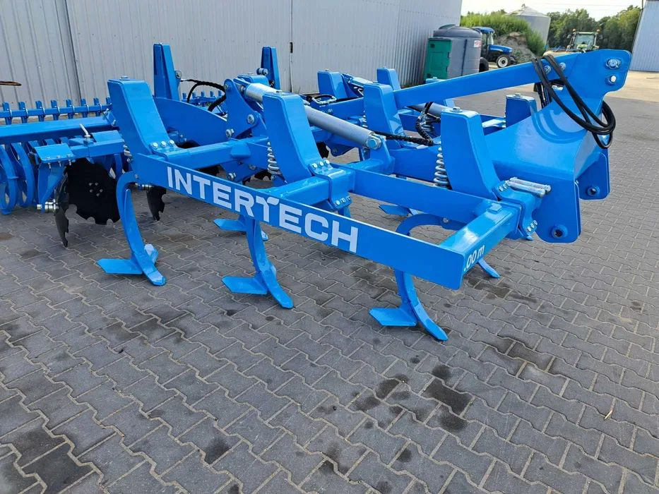 Agregat bezorkowy INTER-TECH 3.0m wał daszkowy 600 OD RĘKI - Cultivator: picture 1 Agregat bezorkowy INTER-TECH 3.0m wał daszkowy 600 OD RĘKI - Cultivator: picture 1