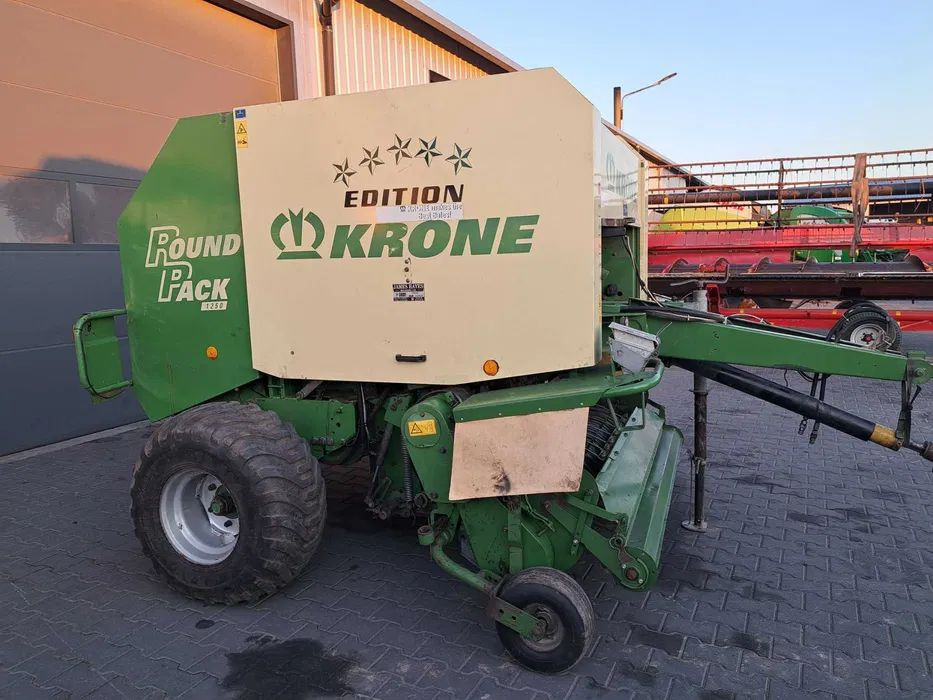Krone 1250 Round Pack - Round baler: picture 1 Krone 1250 Round Pack - Round baler: picture 1