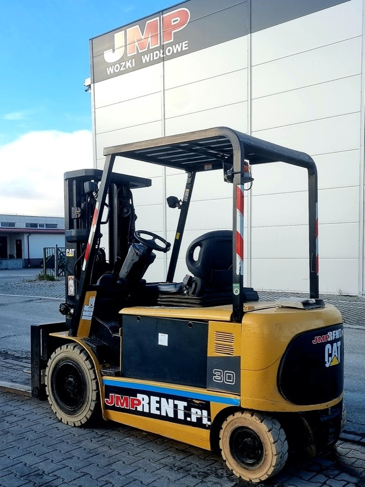 CAT EP 30 K PAC - Electric forklift: picture 4 CAT EP 30 K PAC - Electric forklift: picture 4