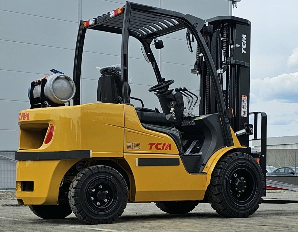 New LPG forklift TCM FGE35-E2 BRAND NEW TR4700mm: picture 12 New LPG forklift TCM FGE35-E2 BRAND NEW TR4700mm: picture 12