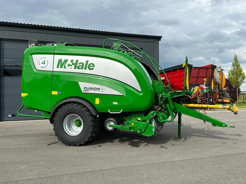 McHale Fusion 4 Plus - Round baler: picture 2 McHale Fusion 4 Plus - Round baler: picture 2