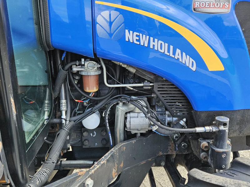 Compact tractor New Holland Boomer 3050 met Bos Maaiarm: picture 19 Compact tractor New Holland Boomer 3050 met Bos Maaiarm: picture 19