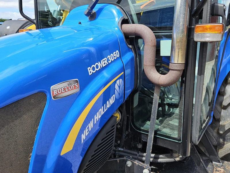 Compact tractor New Holland Boomer 3050 met Bos Maaiarm: picture 15 Compact tractor New Holland Boomer 3050 met Bos Maaiarm: picture 15