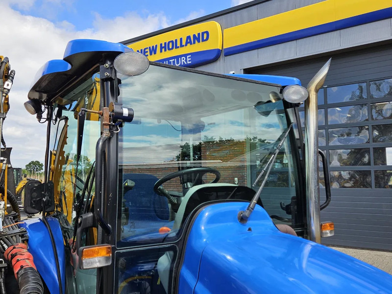 Compact tractor New Holland Boomer 3050 met Bos Maaiarm: picture 14 Compact tractor New Holland Boomer 3050 met Bos Maaiarm: picture 14
